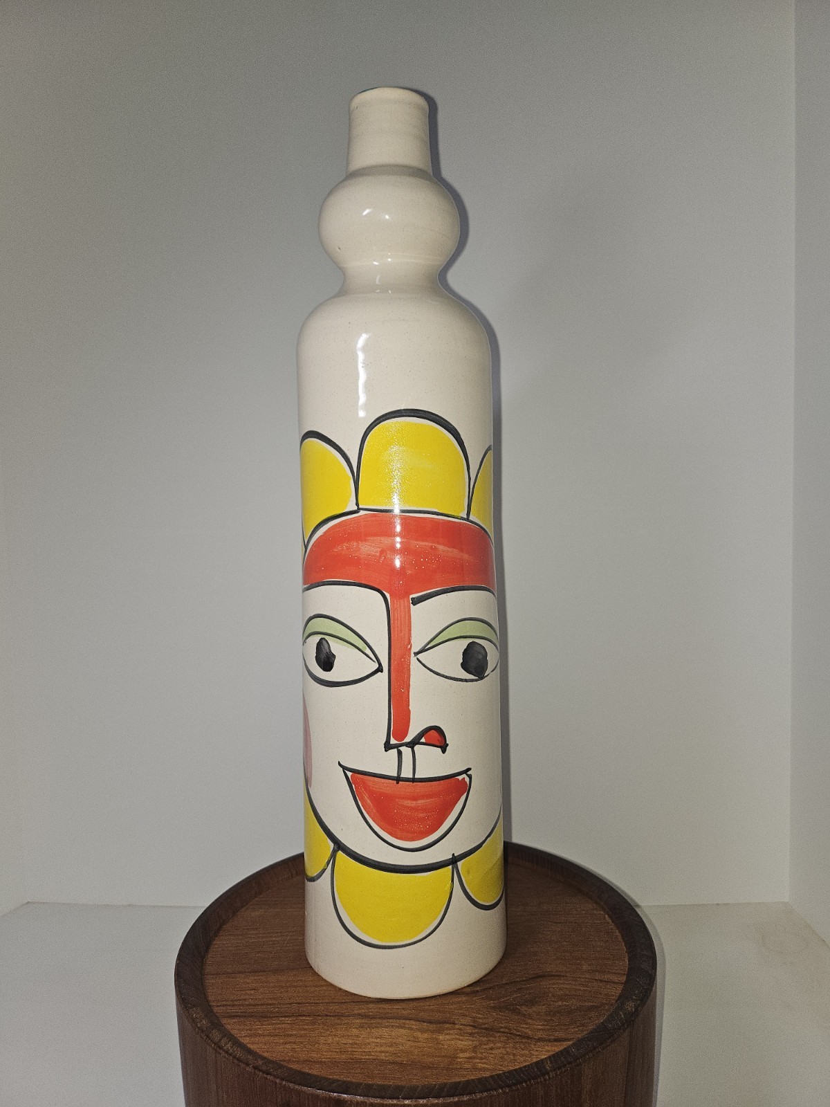 Vtg Giovanni DeSimone hand painted vase 1965 King Man Crown Signed MCM 