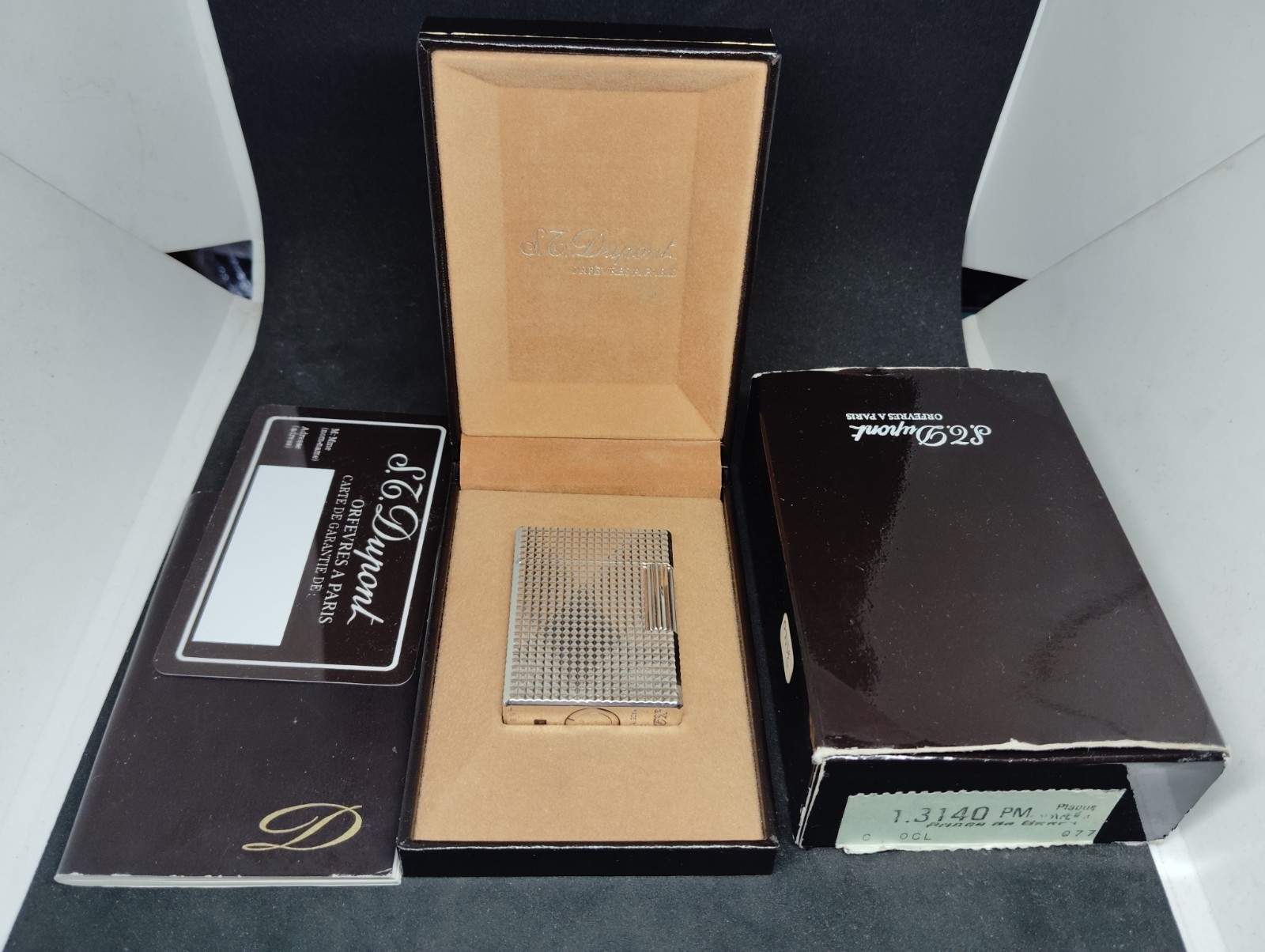 Vintage Dupont gas lighter silver diamond cut Line1s with box