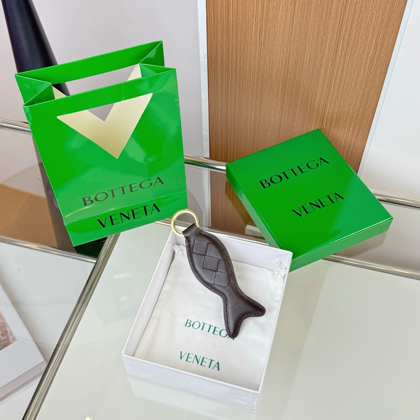 Bottega Veneta Small Fish Woven Charm — An Eye-Catching and Versatile Keychain Bottega Veneta Small Fish Woven Charm — An Eye-Catching and Versatile Keychain