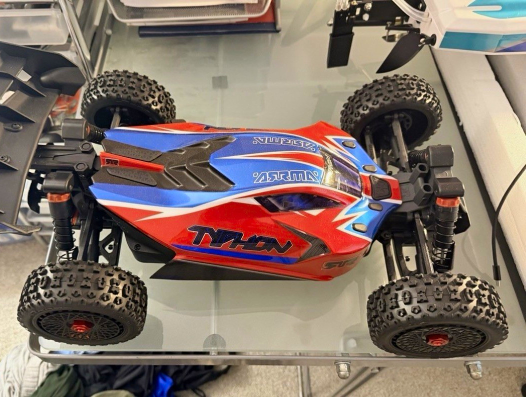 Typhon 4s Hobbywing QuicRun 10BL120 G2 120A Brushless ESC 1/10 Electric RC Cars Typhon 4s Hobbywing QuicRun 10BL120 G2 120A Brushless ESC 1/10 Electric RC Cars