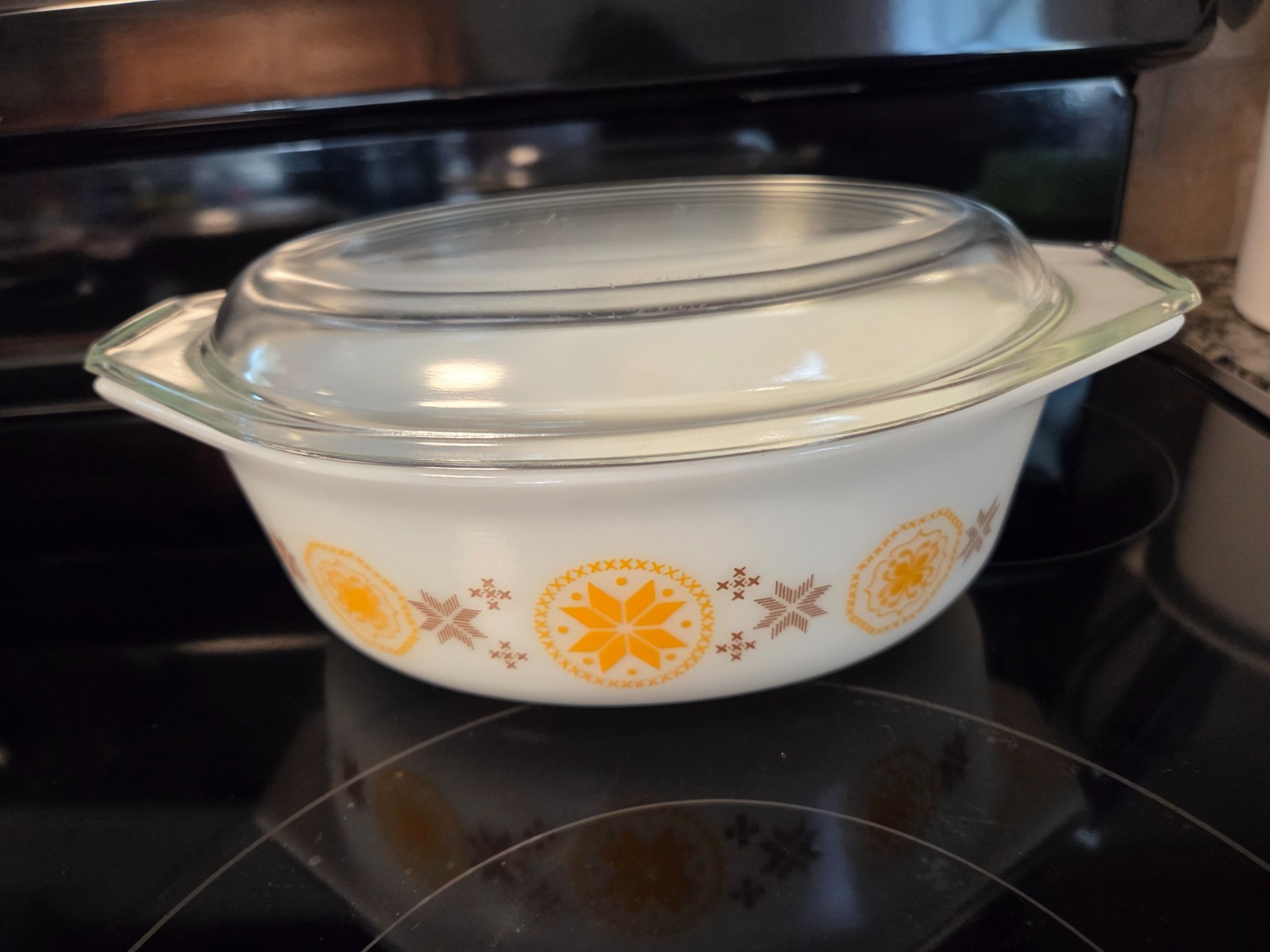 Vintage Pyrex Town & Country 043 Oval 1.5 QT Casserole w/ Lid Super Clean Vintage Pyrex Town & Country 043 Oval 1.5 QT Casserole w/ Lid Super Clean