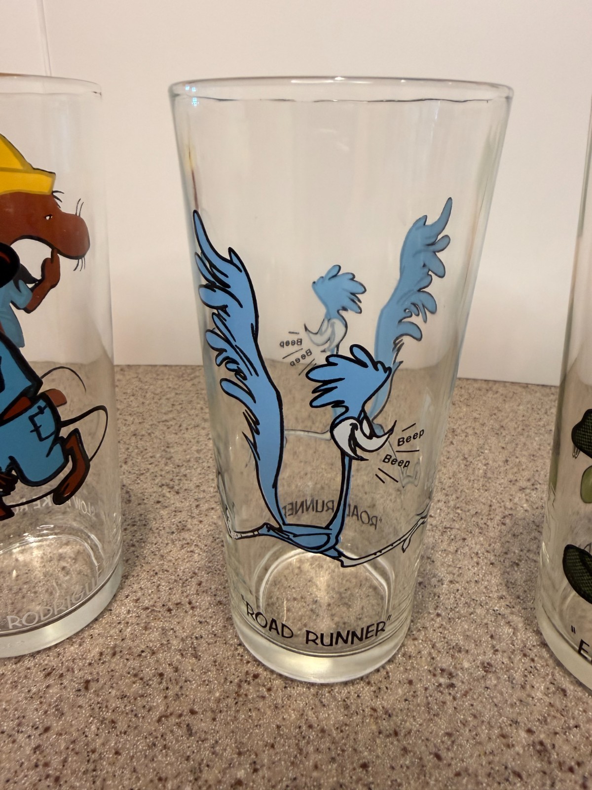 Vintage Pepsi Collector Series Glasses Set Looney Tunes Tom & Jerry 1970s Vintage Pepsi Collector Series Glasses Set Looney Tunes Tom & Jerry 1970s