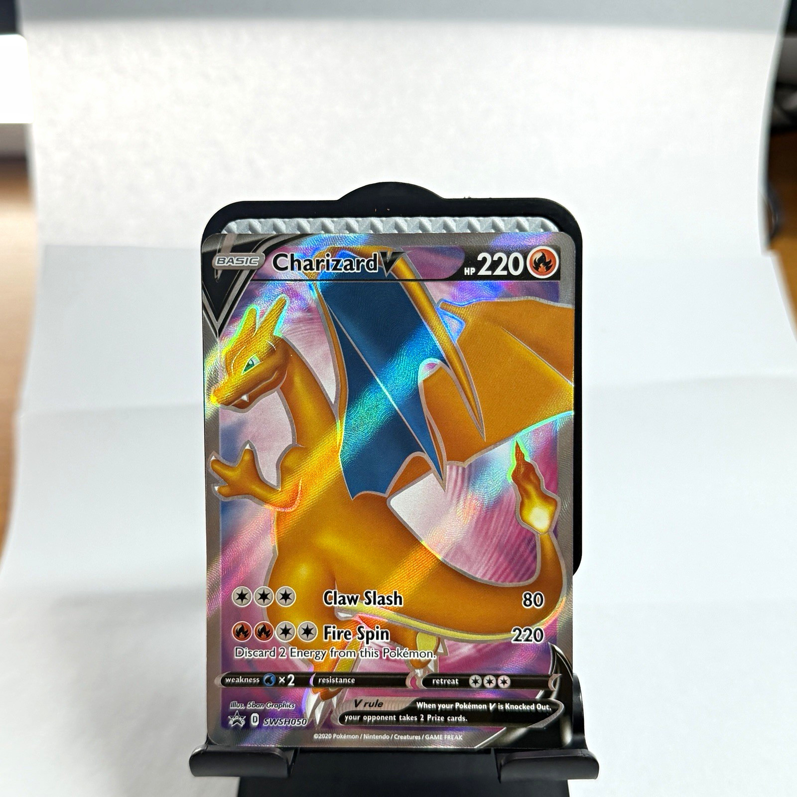Pokemon TCG Charizard V SWSH260 Sword & Shield Promo Holo English 220 HP Pokemon TCG Charizard V SWSH260 Sword & Shield Promo Holo English 220 HP