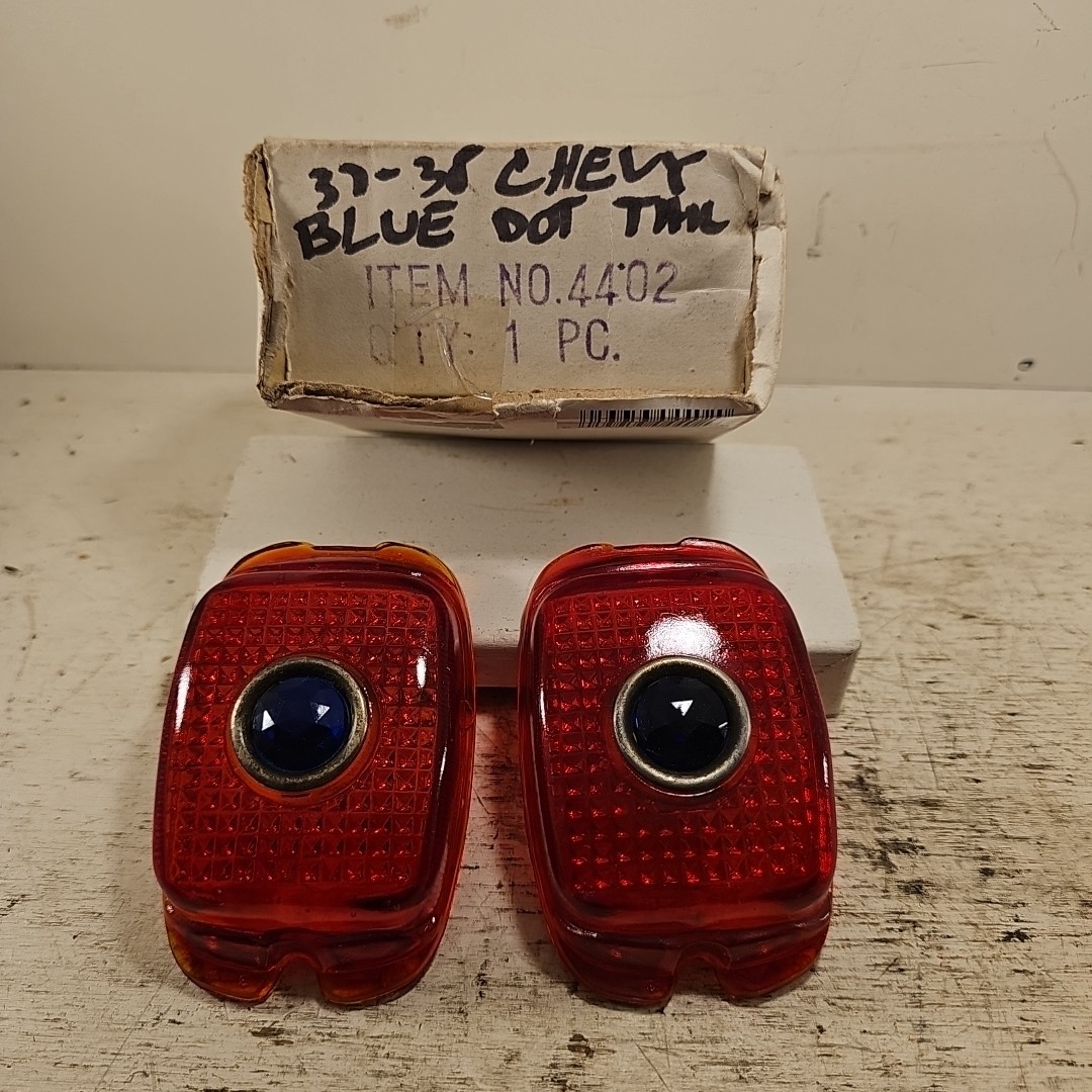 NOS Glass 1937-38 Chevy CAR Chevy Pick Up Truck LED w/ Blue Dot Tail Light SET NOS Glass 1937-38 Chevy CAR Chevy Pick Up Truck LED w/ Blue Dot Tail Light SET