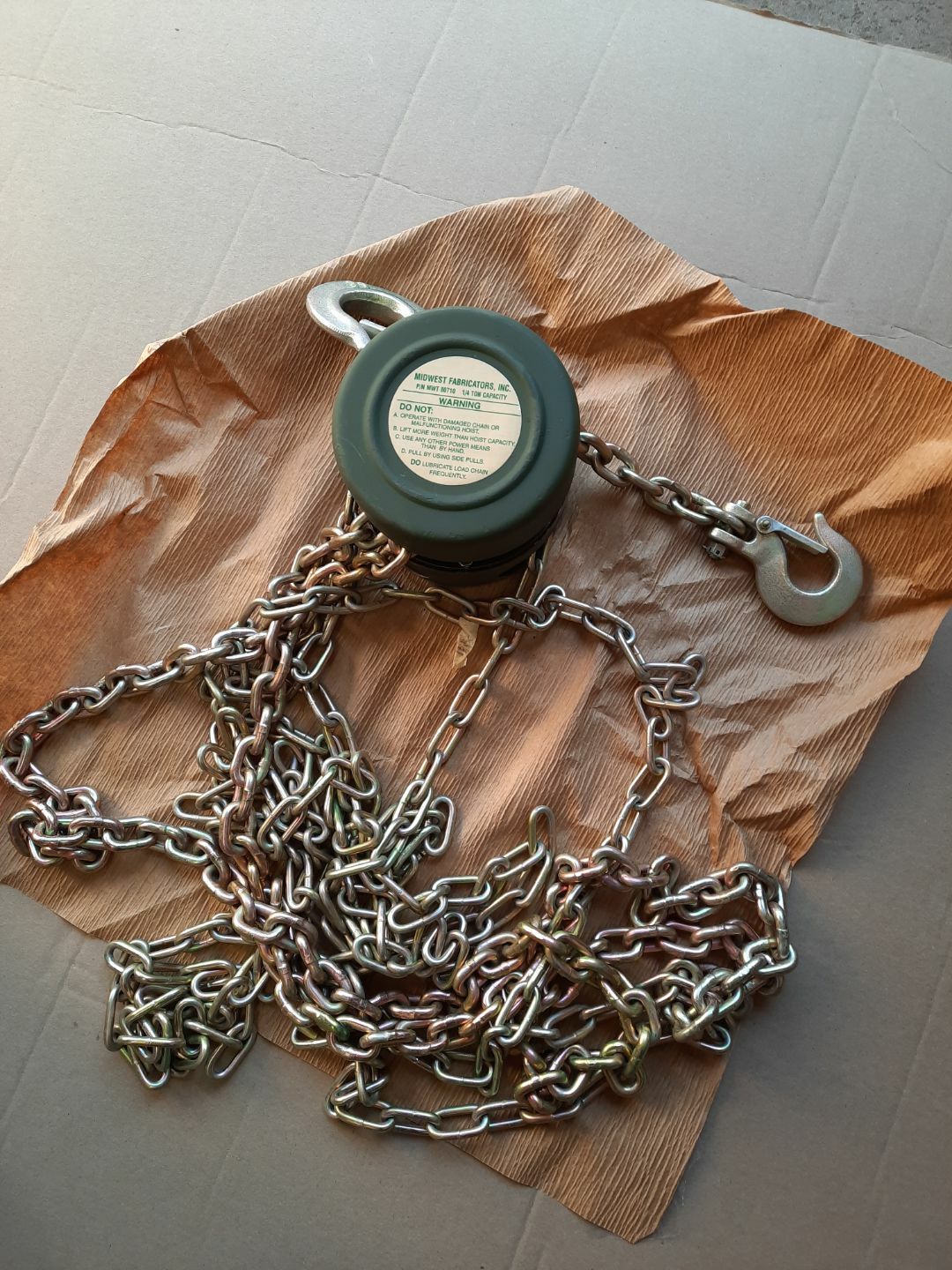 NOS SPARE TIRE CHAIN HOIST MILITARY 12301088 NOS SPARE TIRE CHAIN HOIST MILITARY 12301088
