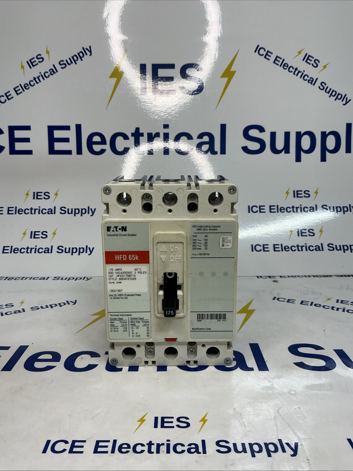 EATON CAT: No. HFD3175BP10 175 A 3 P Circuit Breaker 