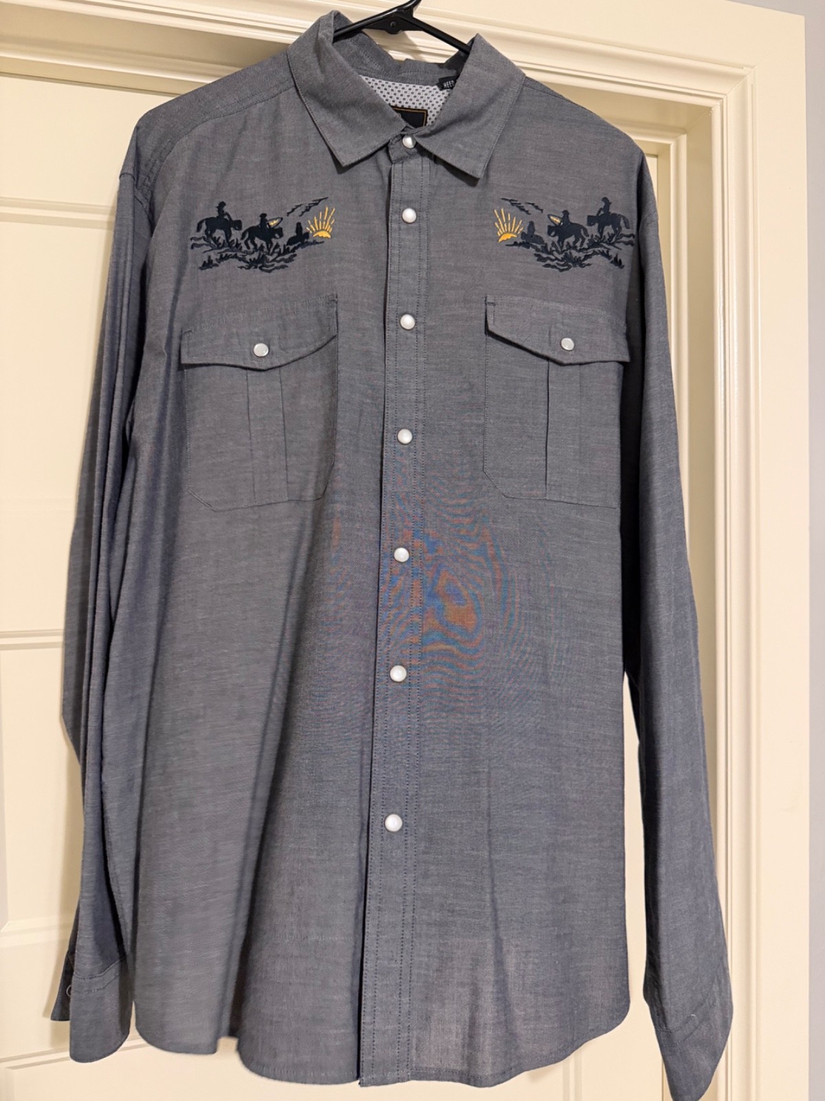 Howler Bros Gaucho Snap Shirt Embroidered Size L Large LG POSSE RARE Howler Bros Gaucho Snap Shirt Embroidered Size L Large LG POSSE RARE
