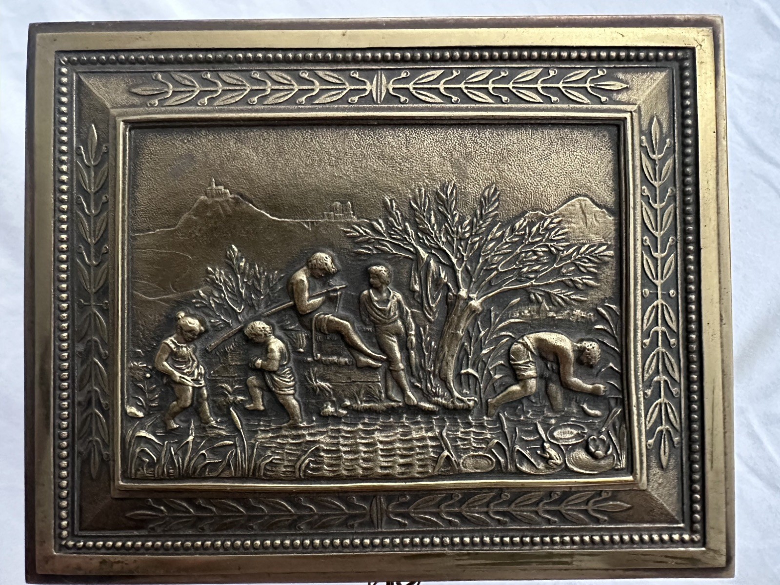 Antique Victorian High Relief Scenic Brass Jewelry Trinket Footed Box -2 keys Antique Victorian High Relief Scenic Brass Jewelry Trinket Footed Box -2 keys