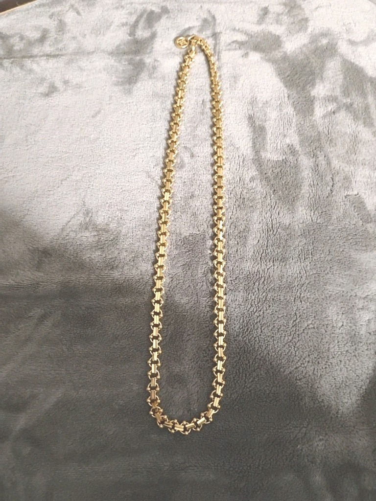 Vintage Givenchy Textured Gold Tone Chain Link Necklace 24\ Vintage Givenchy Textured Gold Tone Chain Link Necklace 24\