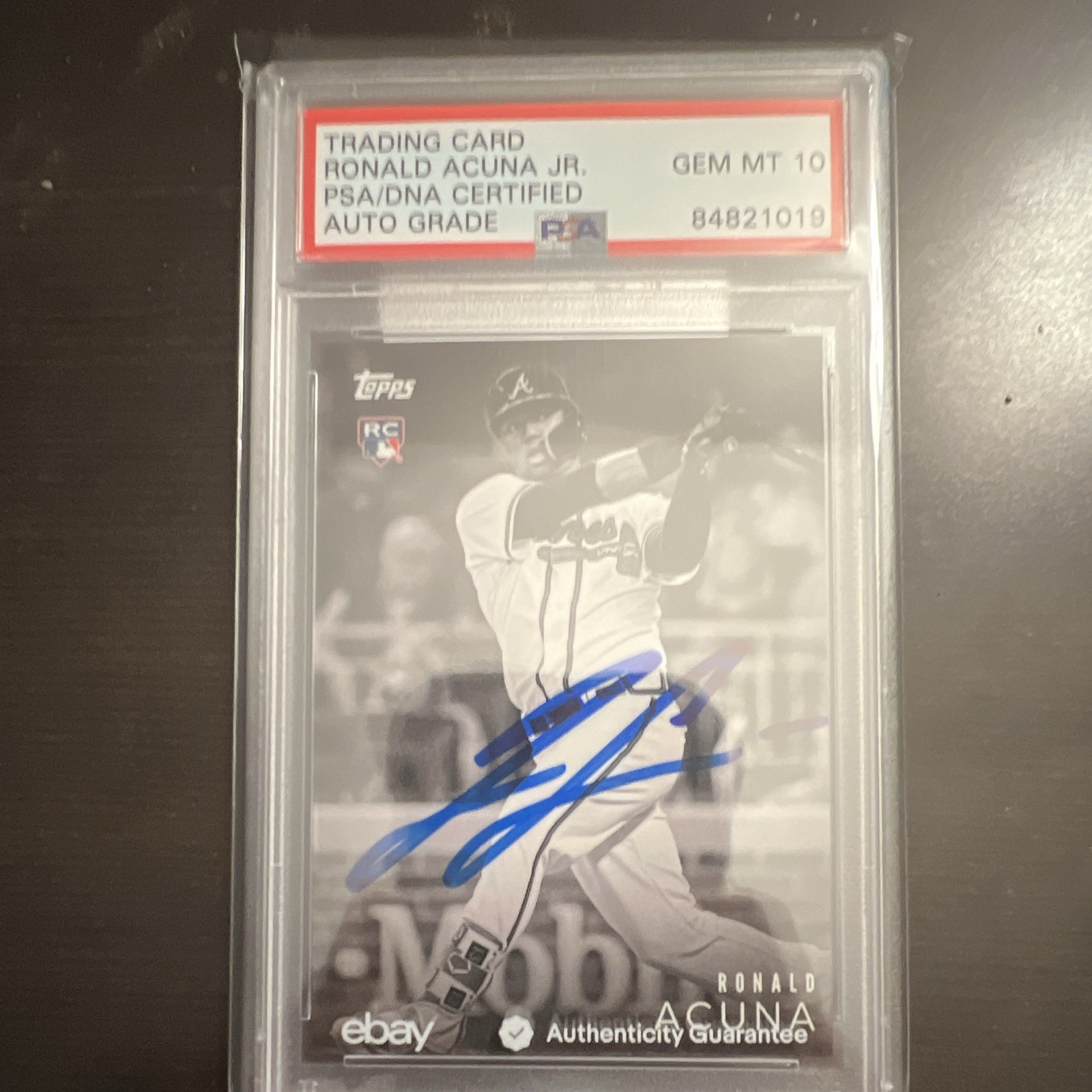 Topps 2018 Ronald Acuna Jr. Braves #30 Rookie Auto Black & White PSA/DNA 10 Topps 2018 Ronald Acuna Jr. Braves #30 Rookie Auto Black & White PSA/DNA 10