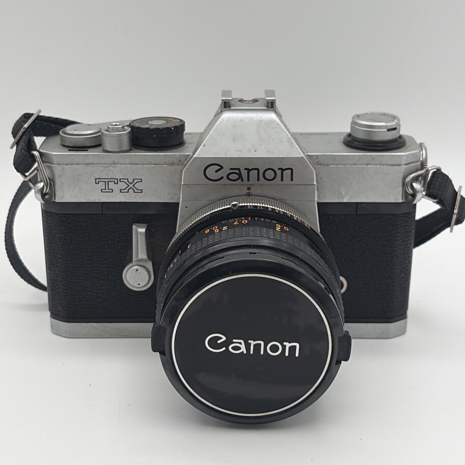 Canon TX 35mm Film Camera w/ FD 50mm Lens Canon TX 35mm Film Camera w/ FD 50mm Lens