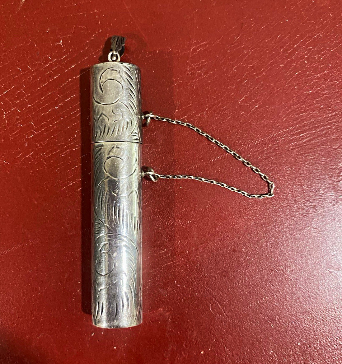 Antique Sterling Silver Seamstress Needle Holder Pendant Antique Sterling Silver Seamstress Needle Holder Pendant