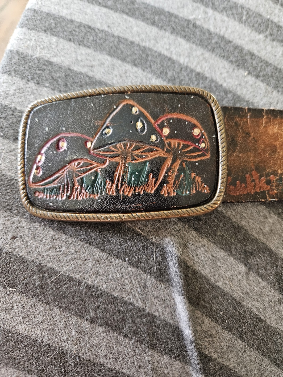 Vintage 70s Handpainted Mushroom Belt With Buckle Vintage 70s Handpainted Mushroom Belt With Buckle