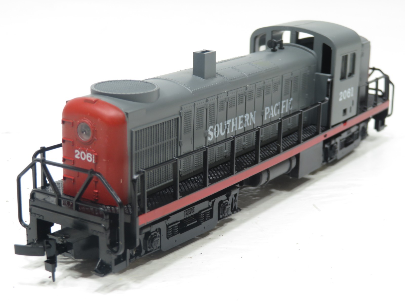 AHM 16362 HO Southern Pacific RS-2 Diesel LN 13543 