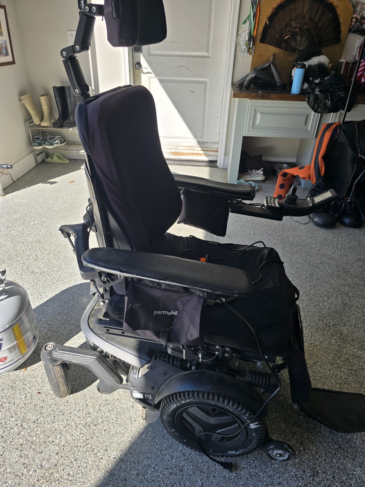 Permobil F3 Power Wheelchair Permobil F3 Power Wheelchair