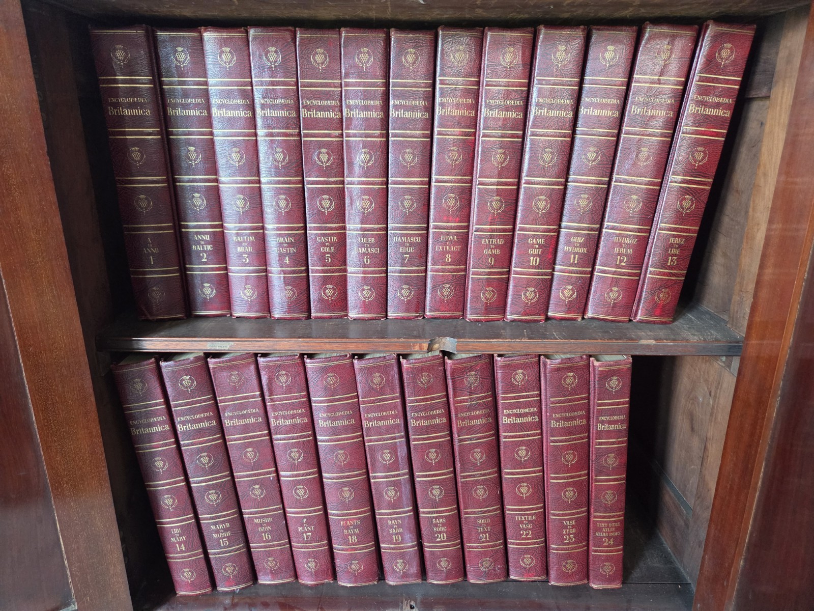 Vintage 1961 Encyclopedia Britannica 14th Edition Complete SET of 24 Volumes