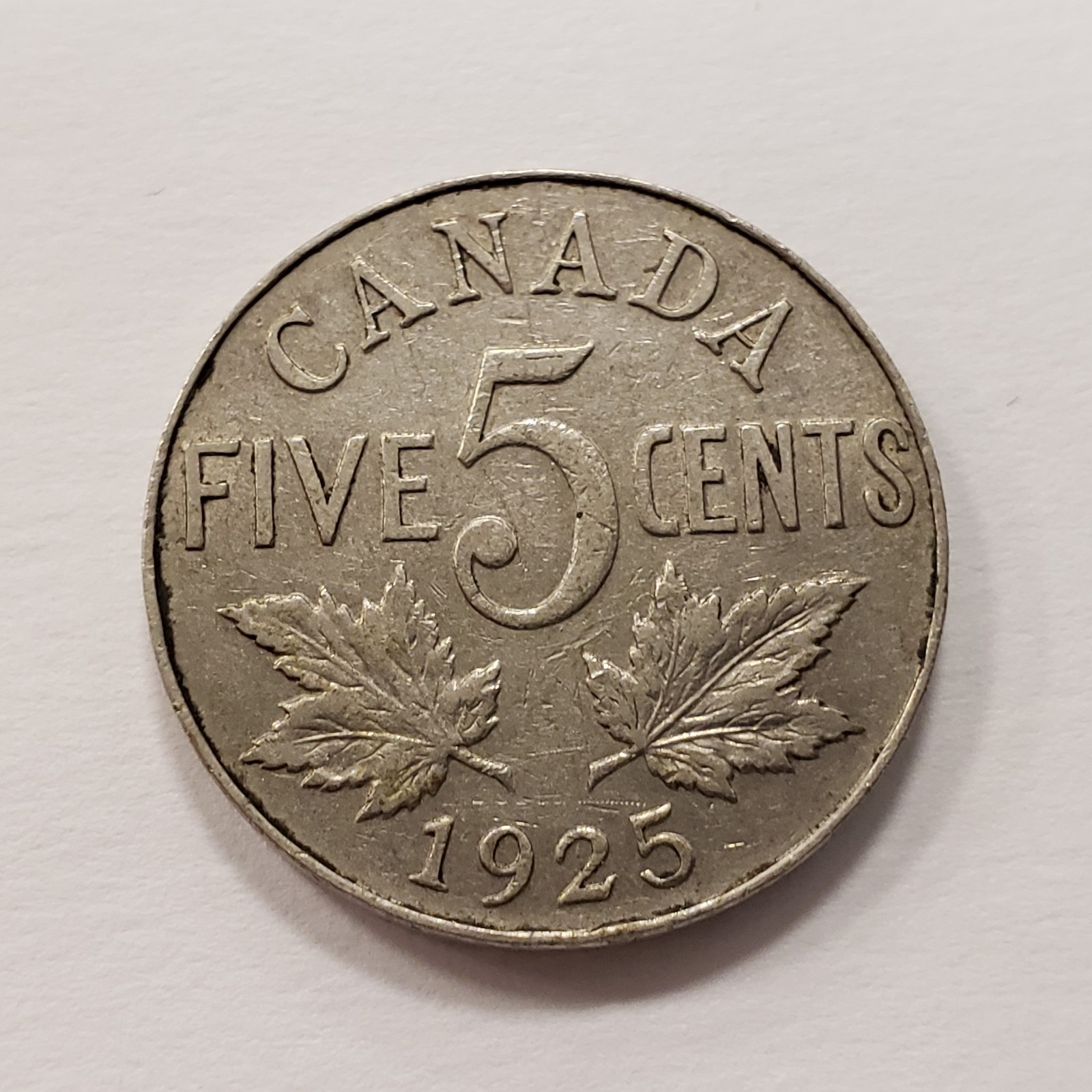 1925 5c Canada Five Cents - KM29 - Key Date - SKU-Q5847.a