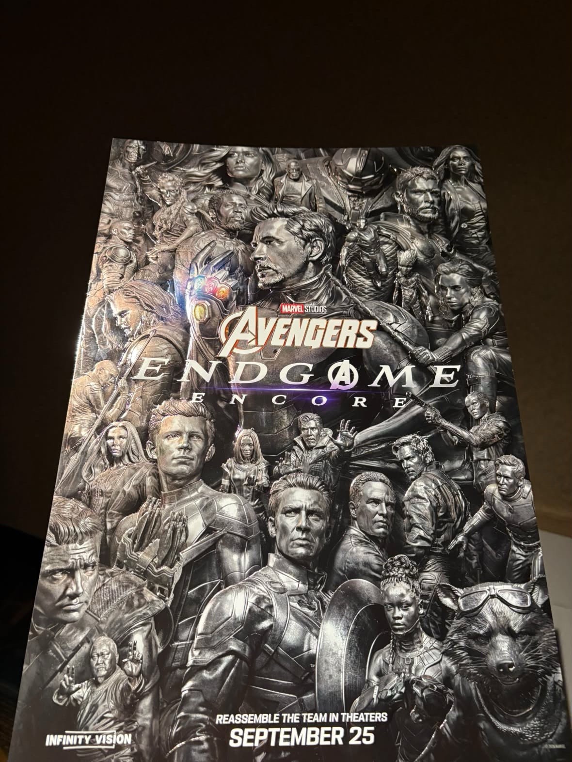 NEW Avengers Endgame Encore Embossed Foil Mini Poster Regal Opening Night MARVEL NEW Avengers Endgame Encore Embossed Foil Mini Poster Regal Opening Night MARVEL
