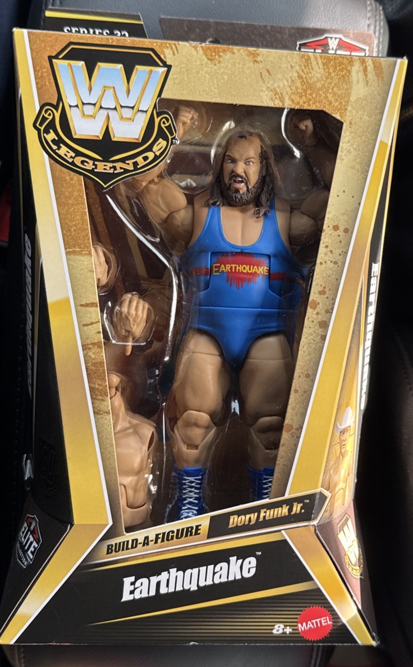 New Earthquake WWE Legends Elite Collection Wrestling Figure - Ships Fast New Earthquake WWE Legends Elite Collection Wrestling Figure - Ships Fast