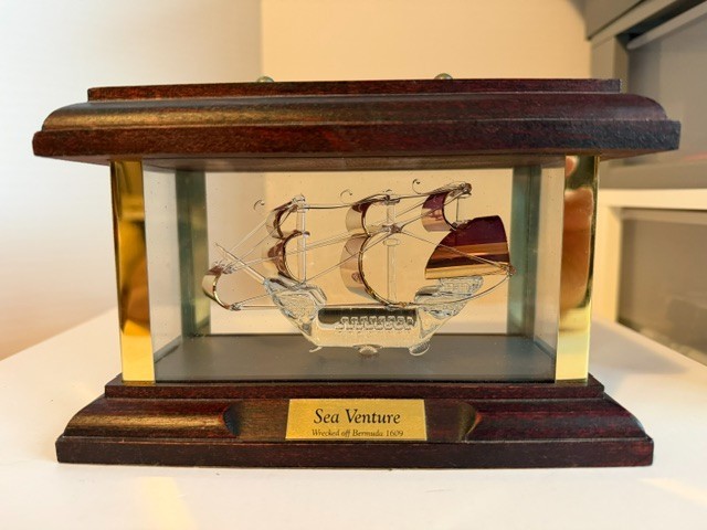 Vintage Mayflower Glass Sea Venture Ship Model Sculpture Wood Case Bermuda 1609