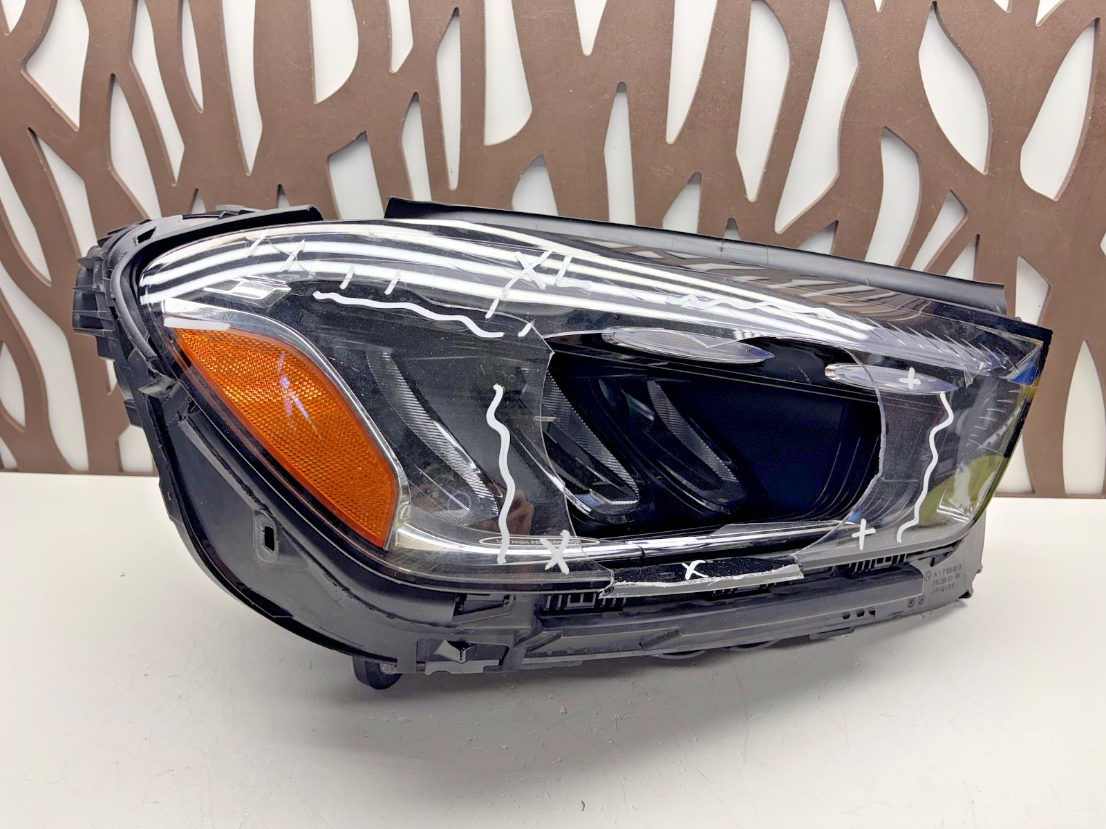 OEM 2024 - 2026 Mercedes-Benz GLE-Class LED Headlight (Right/Passenger)