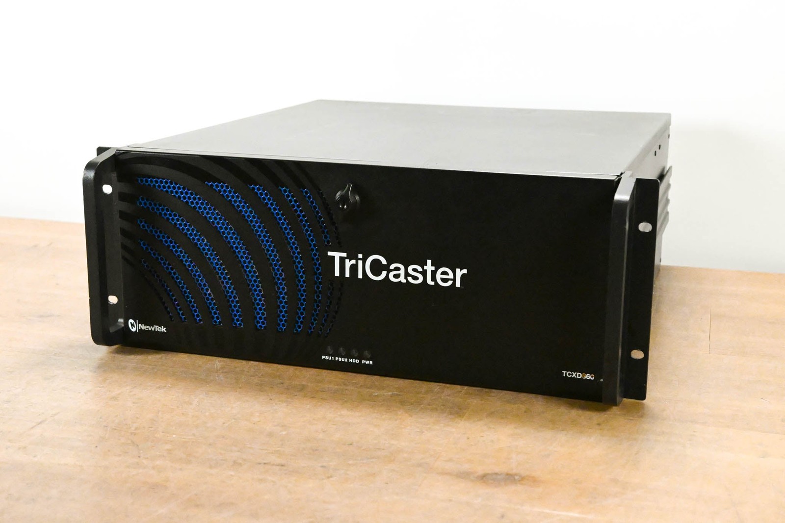 NewTek (Vizrt) TriCaster TCXD860 Live Video Production System CG0144K