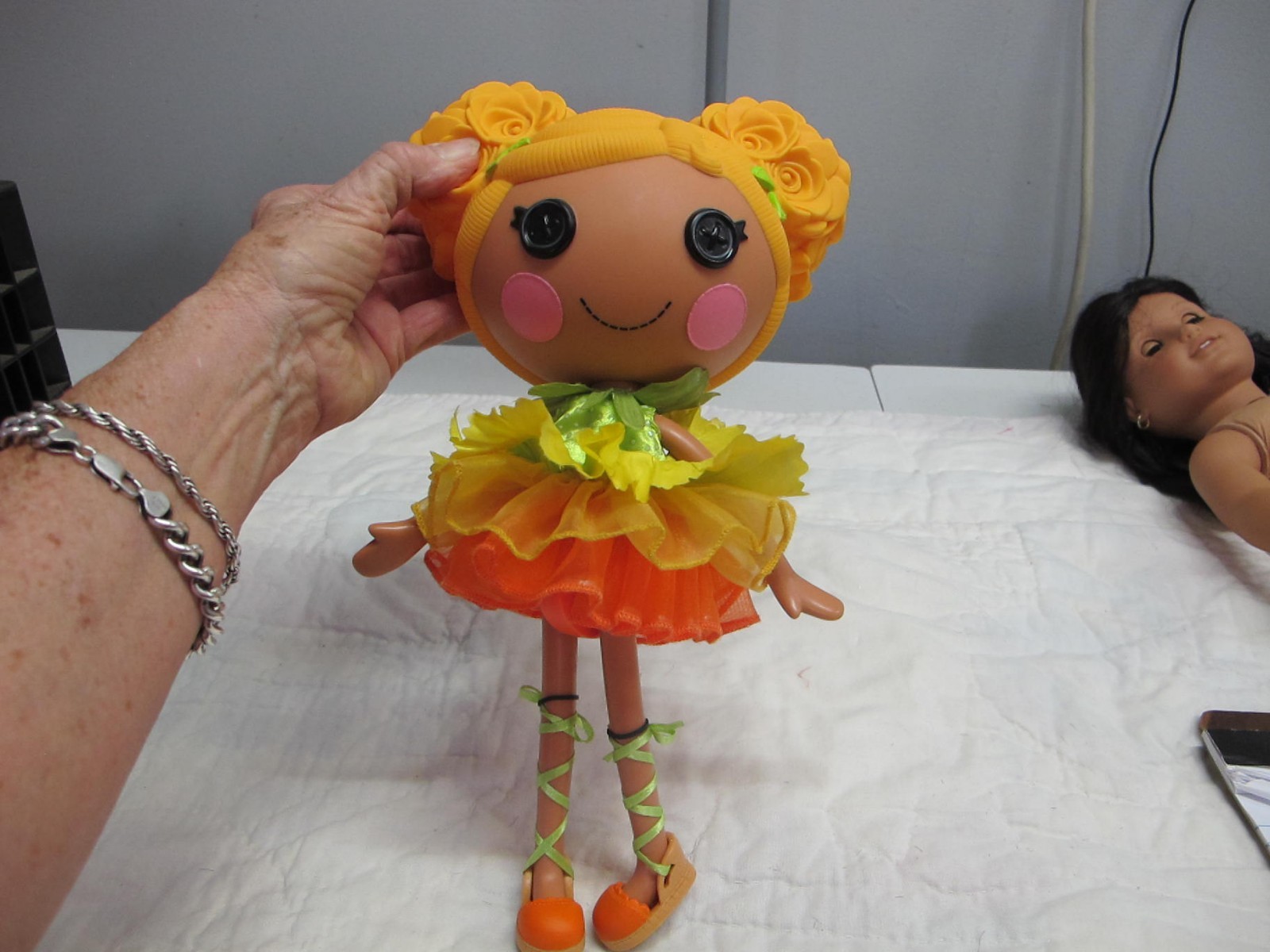 2013 MGA Ent Lalaloopsy Mari Golden Petals 13\ 2013 MGA Ent Lalaloopsy Mari Golden Petals 13\