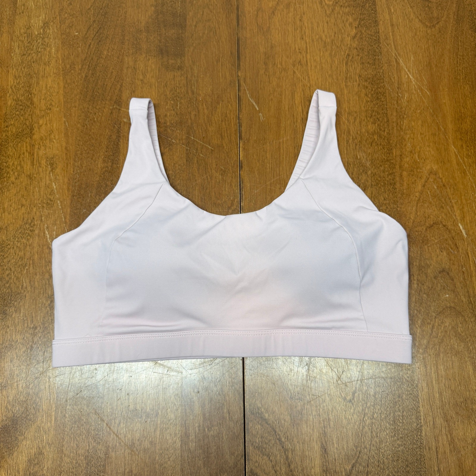lululemon Women\'s XL Pink Molded Cup Sports Bra Keyhole Back Pullover