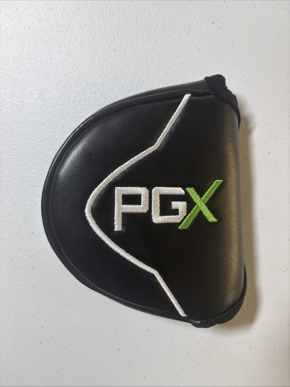Pinemeadow PGX Mallet Putter HeadCover Rounded Putter Cover Black Duel Handed Pinemeadow PGX Mallet Putter HeadCover Rounded Putter Cover Black Duel Handed