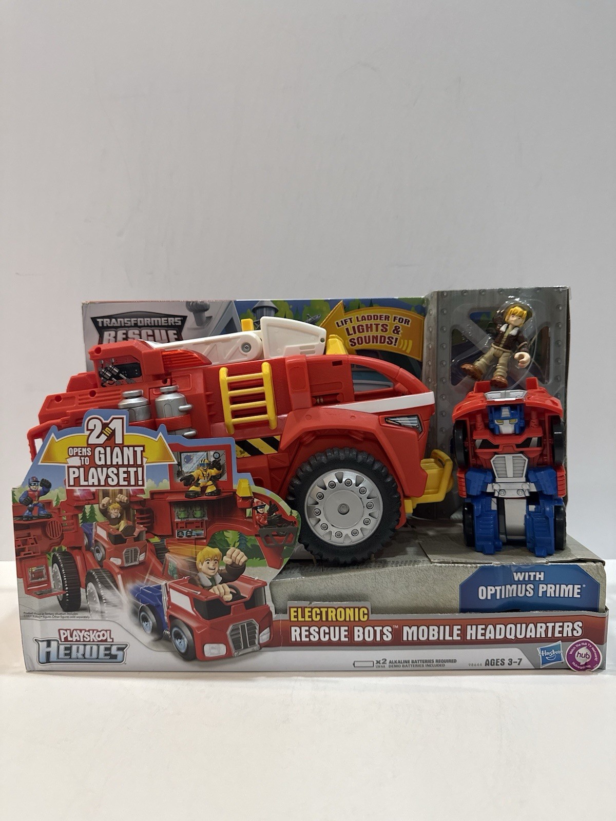 RARE Playskool Transformers Rescue Bots Electronic Mobile Headquarter NEW RARE Playskool Transformers Rescue Bots Electronic Mobile Headquarter NEW