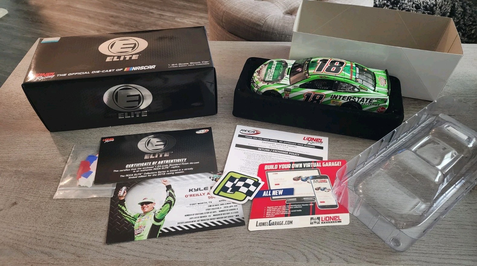 2018 Kyle Busch Interstate Batteries Texas Win Elite 1:24 Scale - New in box