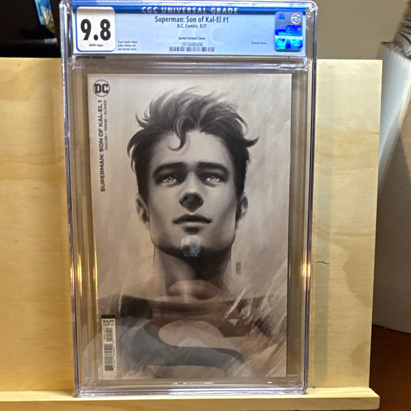 DC Comics Superman: Son of Kal-El #1 (2021) CGC 9.8 Jen Bartel Variant DC Comics Superman: Son of Kal-El #1 (2021) CGC 9.8 Jen Bartel Variant