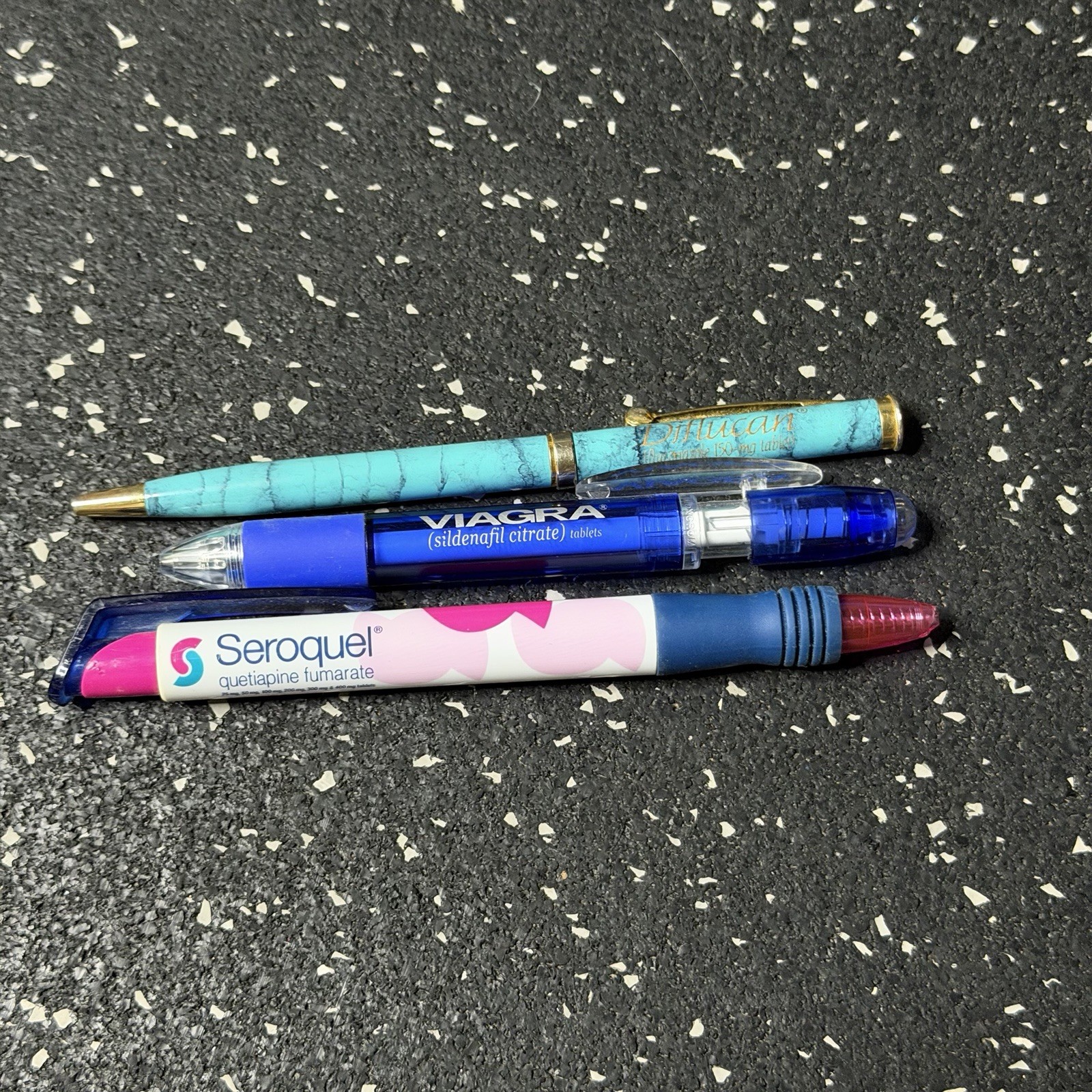 NOS Vintage Drug Rep Pens VIAGRA SEROQUEL DYFLUCAN Promo ALL WORK NOS Vintage Drug Rep Pens VIAGRA SEROQUEL DYFLUCAN Promo ALL WORK