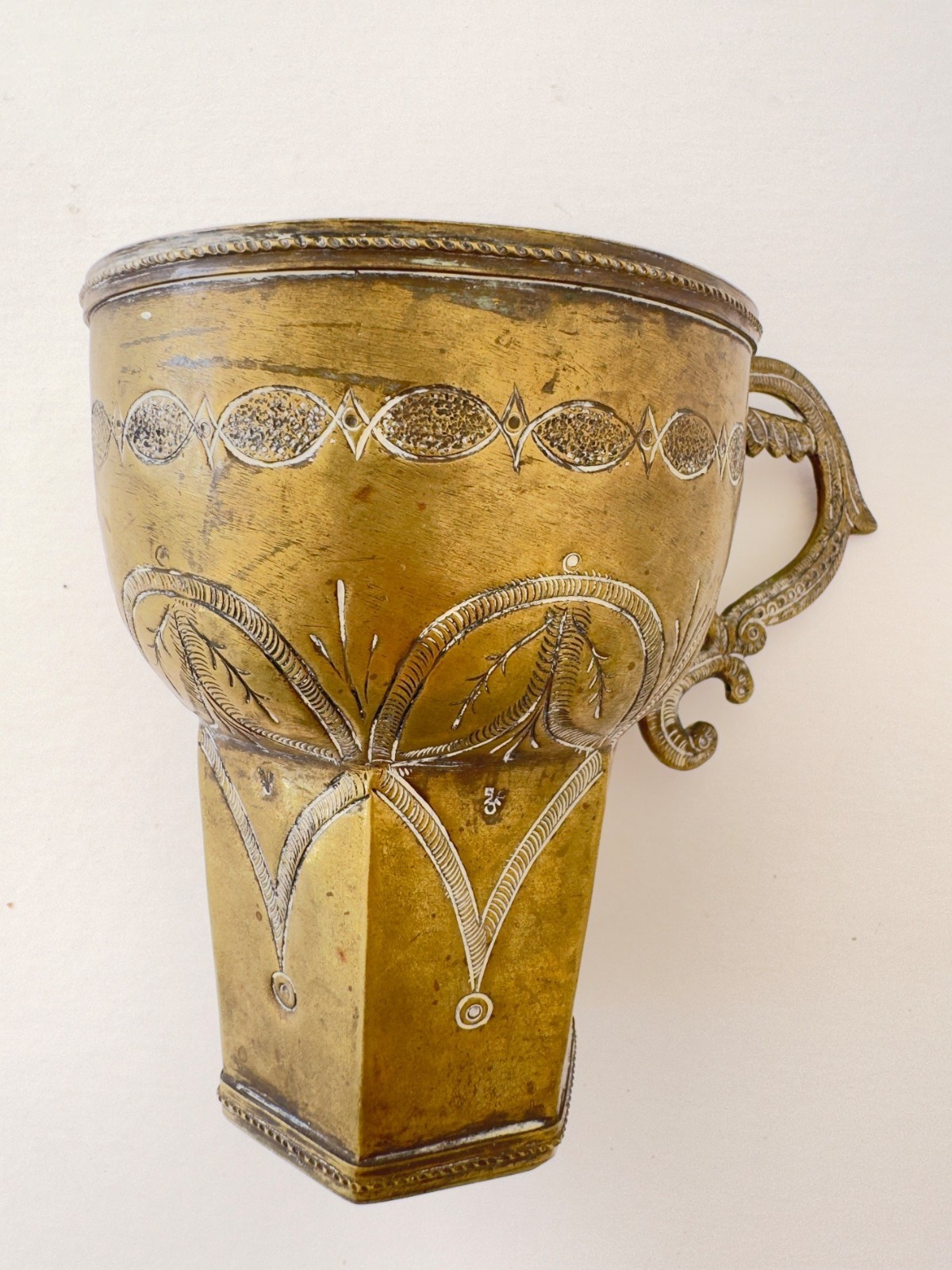 Antique 19th C Spanish Colonial Andean Brass Cup Peru Bolivia