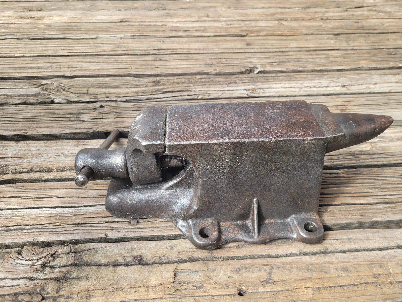 Vintage Rock Island? Combination Vise & Anvil 3” Jaws Blacksmith Pipe Jaws Vintage Rock Island? Combination Vise & Anvil 3” Jaws Blacksmith Pipe Jaws