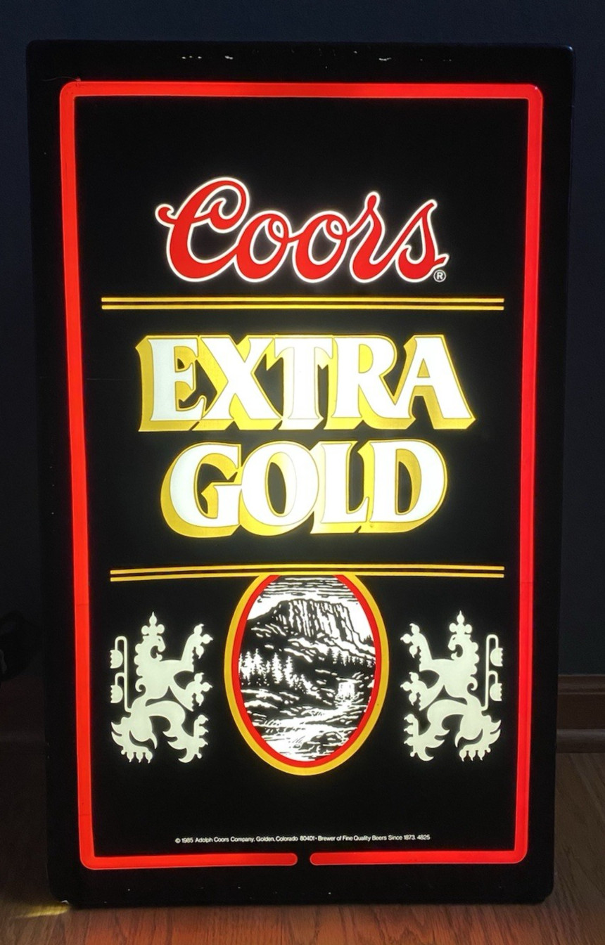 Vintage Coors Extra Gold Beer Lighted Bar Sign 1985 Works Man Cave Garage 26x16