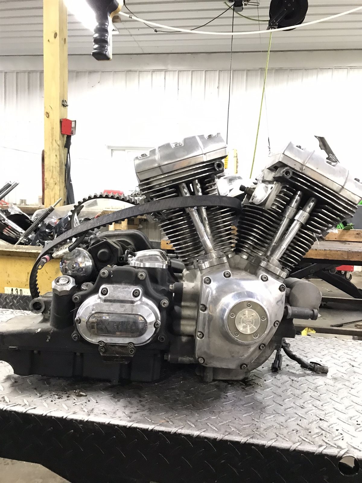 10 Harley Electra Glide Ultra Classic FLHTCU Engine Motor Twin Cam 6 Speed