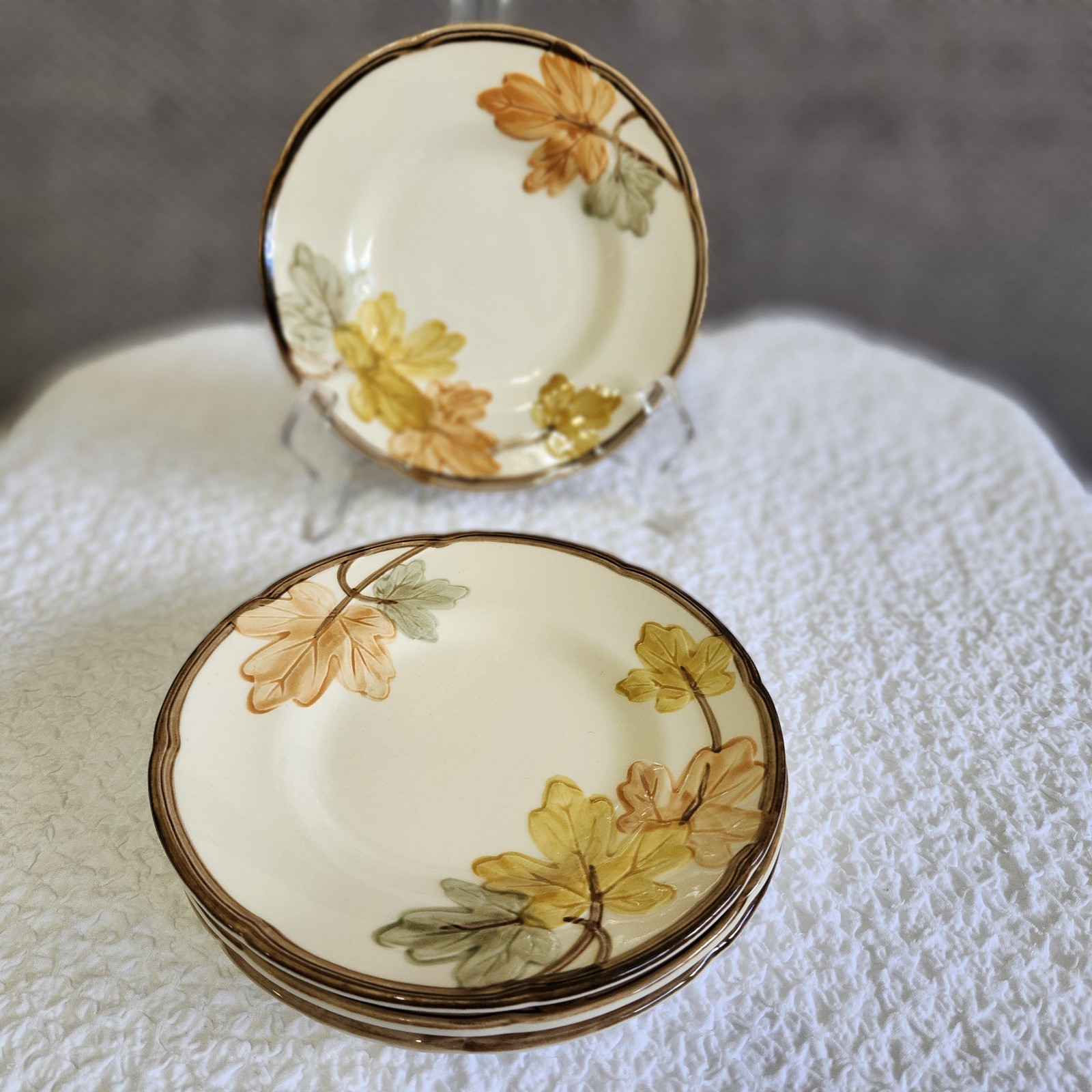 Set Of 4 Vtg Franciscan October Fall Leaves 6.25\ Set Of 4 Vtg Franciscan October Fall Leaves 6.25\