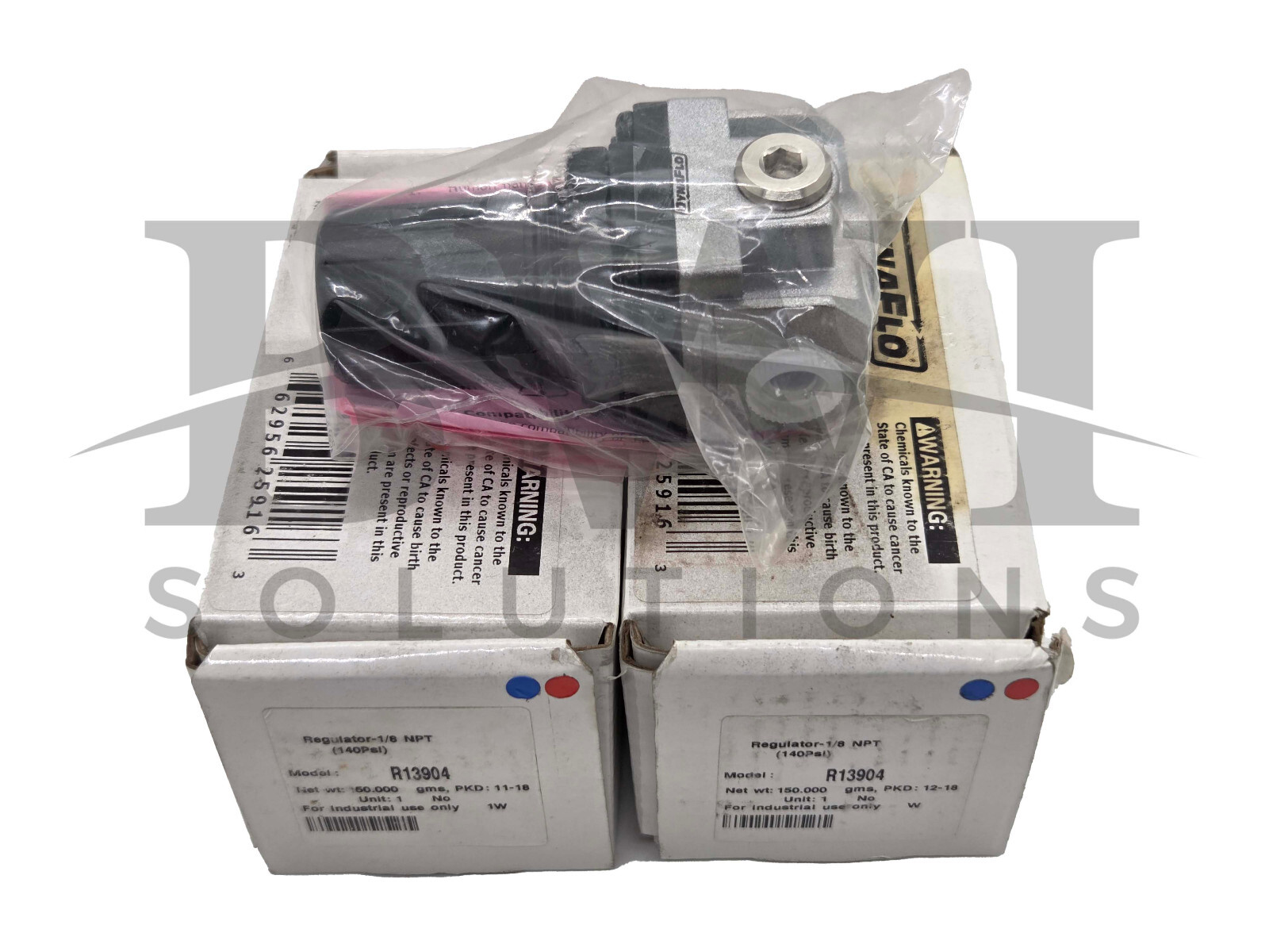 NEW DynaFlo R13904 Air Regulator, 220PSI Max, 1/8\