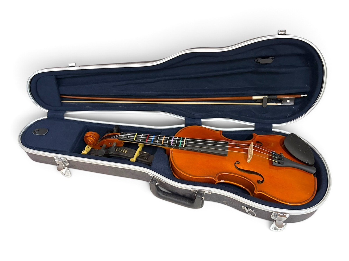 YAMAHA V3 4/4 FULL SIZE STUDENT VIOLIN WITH CASE AND BOW (CMP130082)