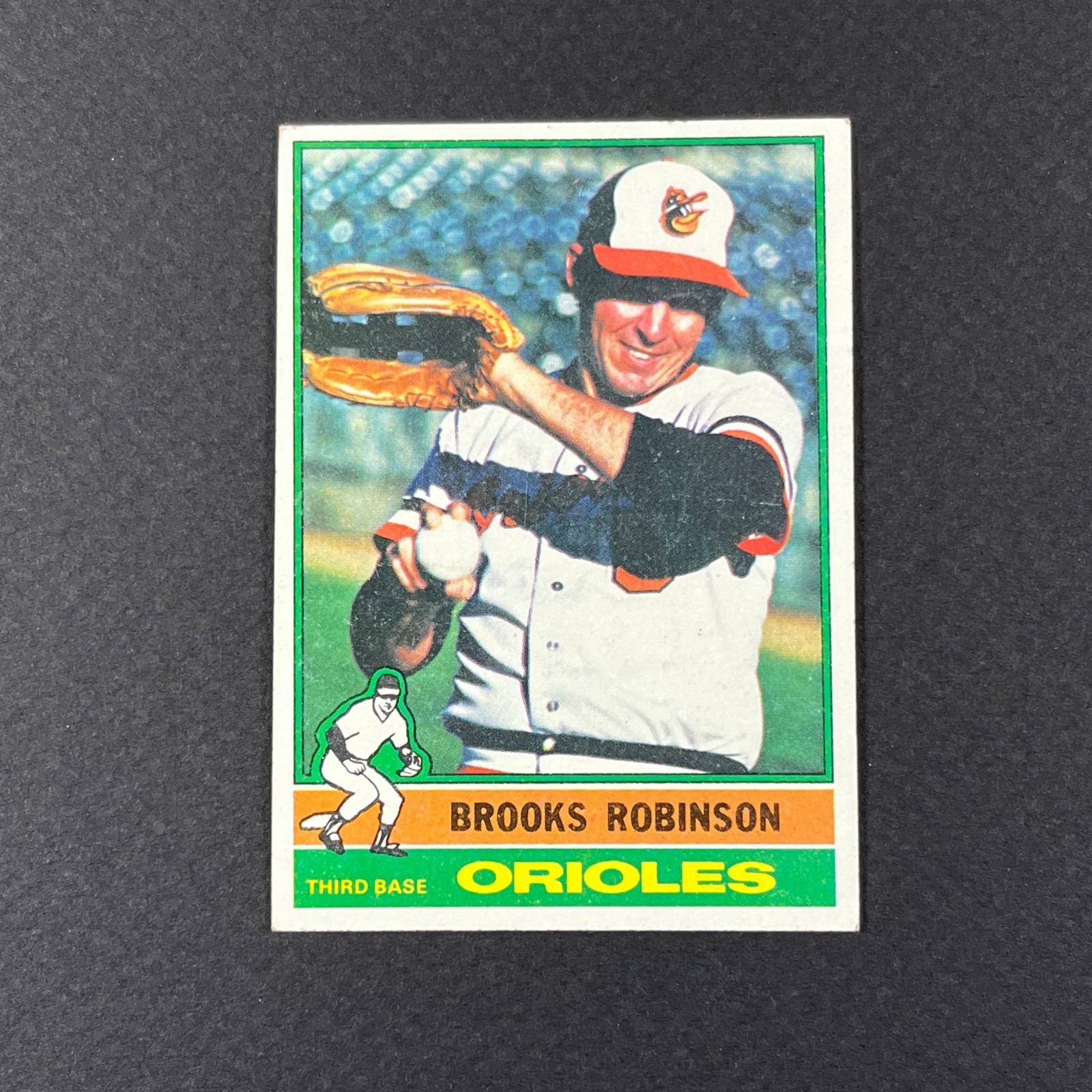 Brooks Robinson (HOF) # 95 - Baltimore Orioles - Topps 1976 Brooks Robinson (HOF) # 95 - Baltimore Orioles - Topps 1976