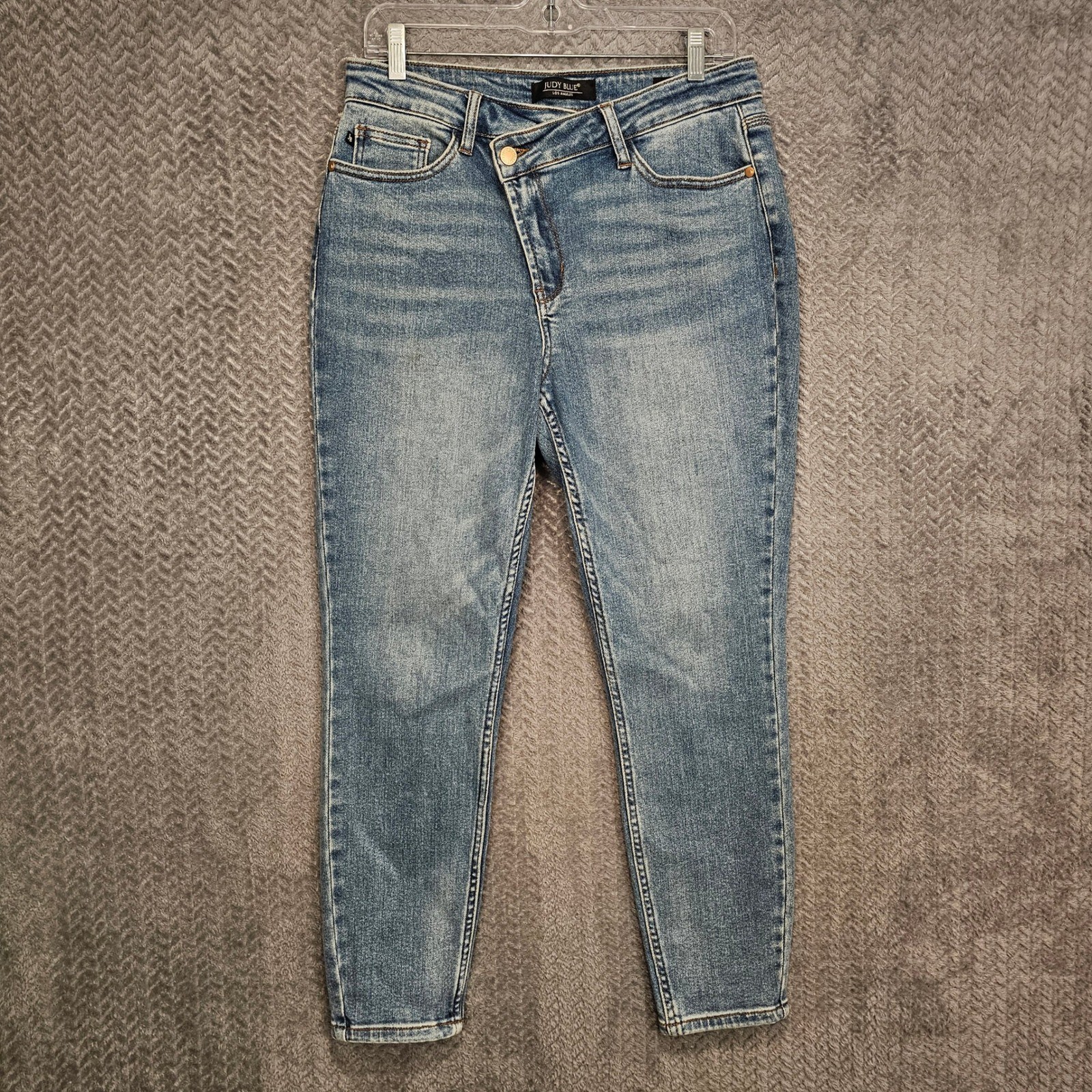 Judy Blue Relaxed Fit Crossover Waist High Rise Jeans Medium Wash JB88627 9/29