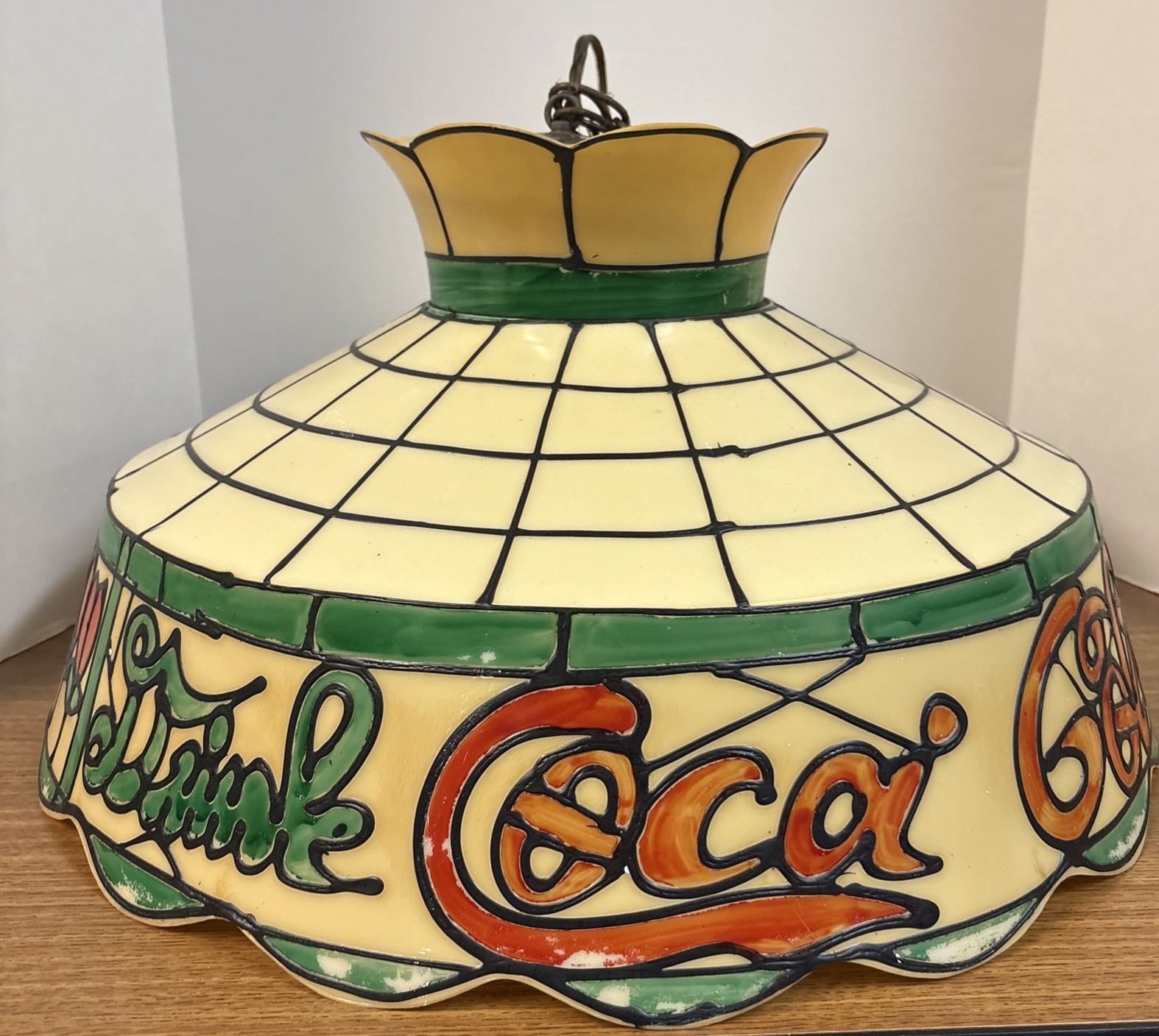 Vintage Coca Cola Faux Stained Glass Hanging Ceiling Lamp Vintage Coca Cola Faux Stained Glass Hanging Ceiling Lamp