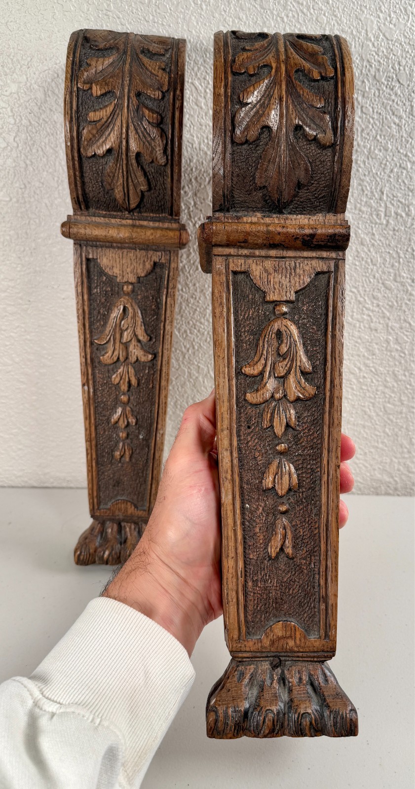 Antique 18th Century Carved Oak Wood Pilaster Columns Hairy Paw English Flemish