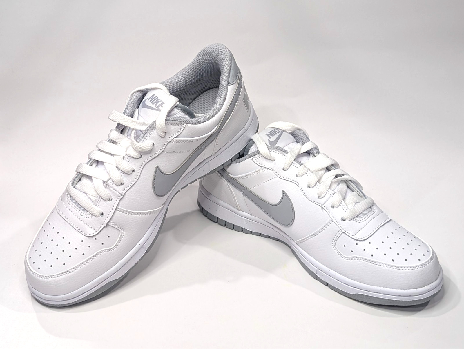 Nike Big Low White/Grey Men's Sneakers - Assorted Sizes NWB 355152-106 Nike Big Low White/Grey Men's Sneakers - Assorted Sizes NWB 355152-106