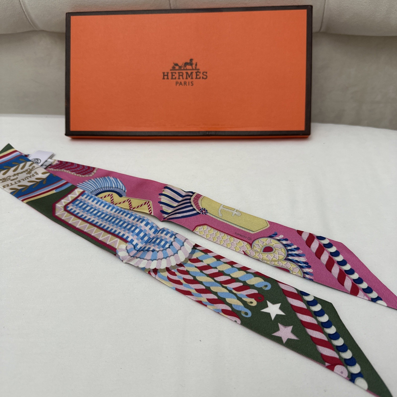 HERMES Scarf  Gift Box.