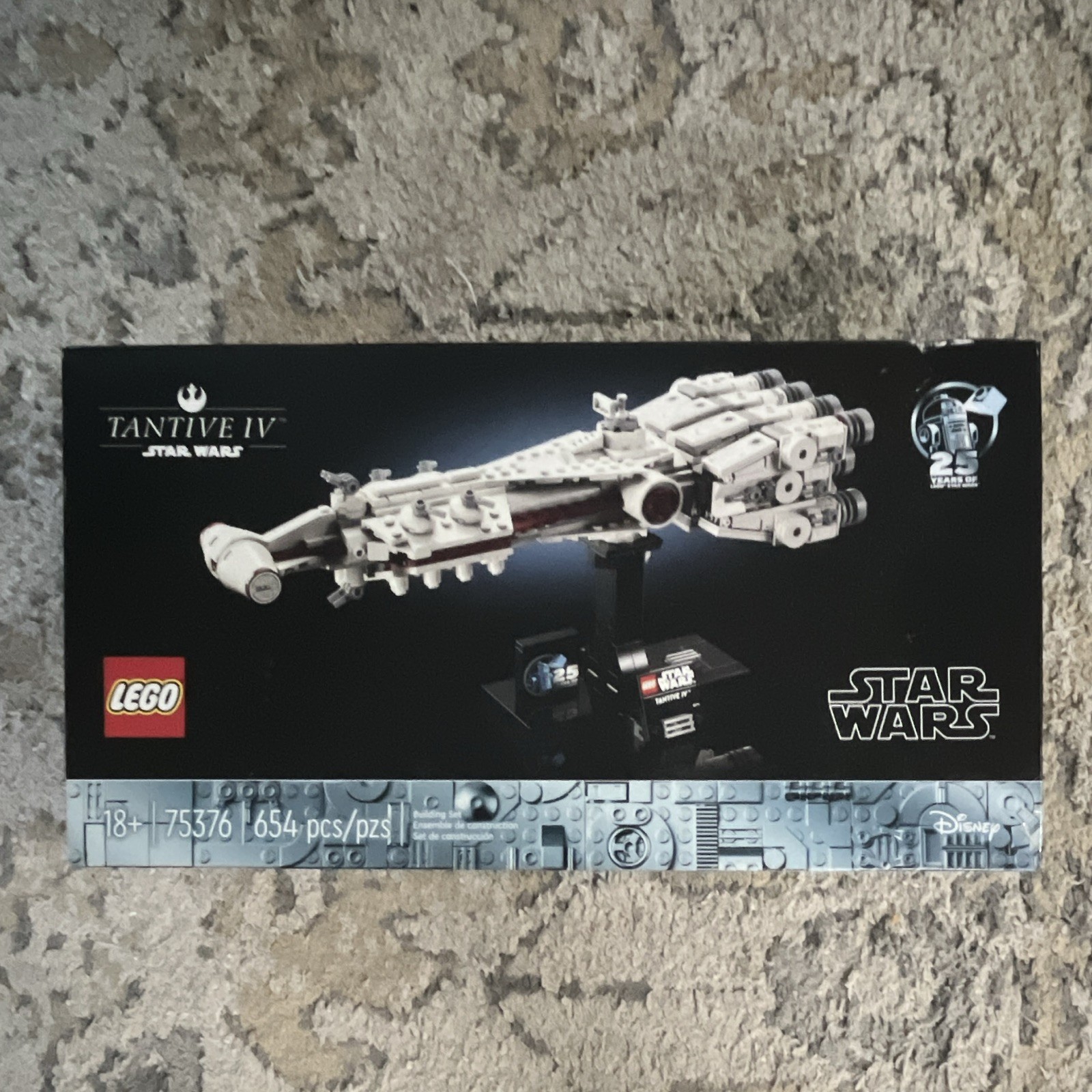 LEGO Star Wars Tantive IV 75376 654pcs never been opened (read description) LEGO Star Wars Tantive IV 75376 654pcs never been opened (read description)