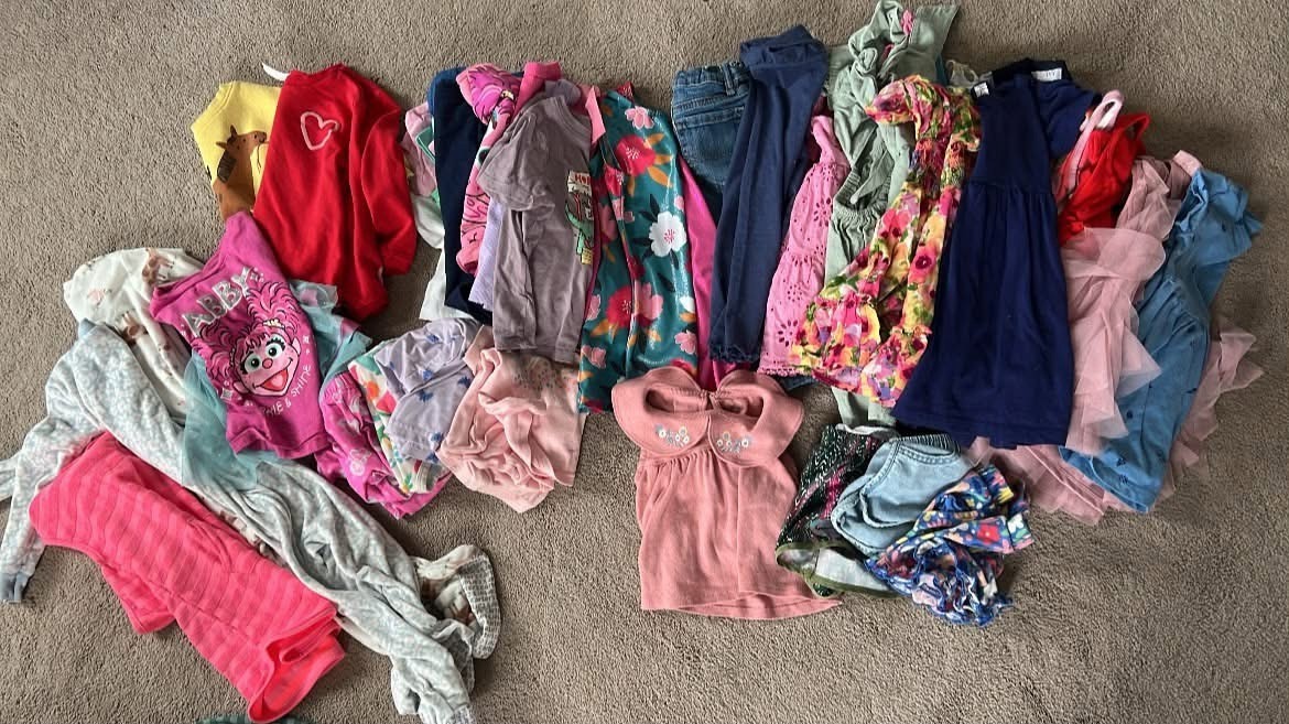 2T Girls Toddler Clothing Lot (Spring/Summer).