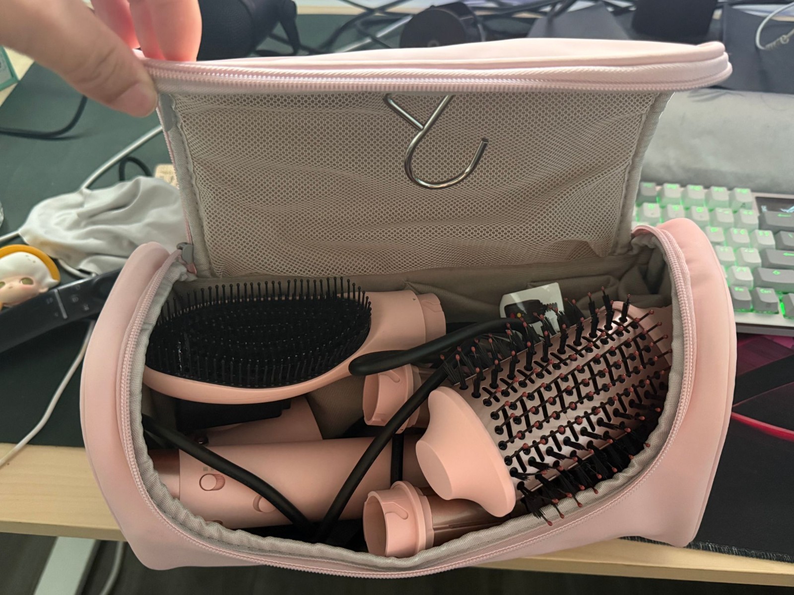 5-in-1 Hair Dryer Brush Hot Air Styler Set Peach Pink w/ Case - Used Once