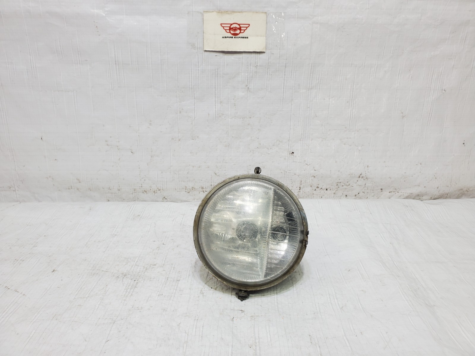 2011-2016 Mini Cooper Countryman Fog Light Lamp Rgiht Passenger OEM 63179802163